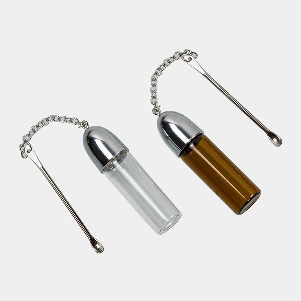 View Snuff bottle with a spoon - GB The Green Brand