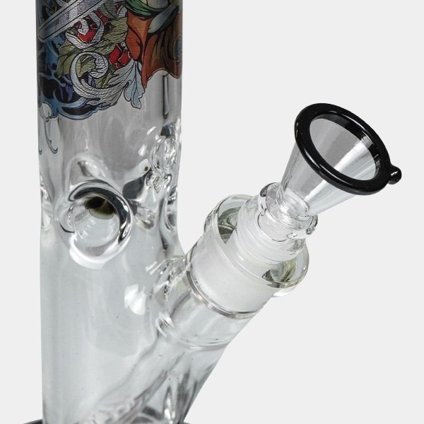Bong with Ronin and Geisha Black Leaf case - GB The Green Brand