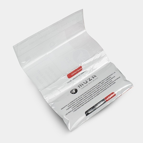 MUZA Sativa Tobacco Substitute bag open