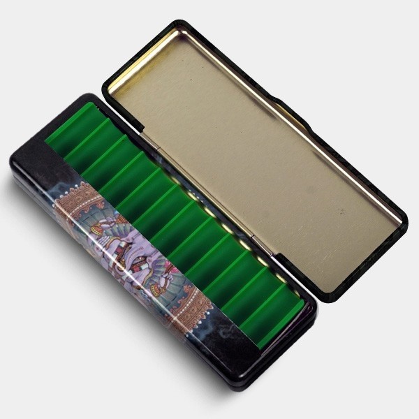Black Leaf Filter Case