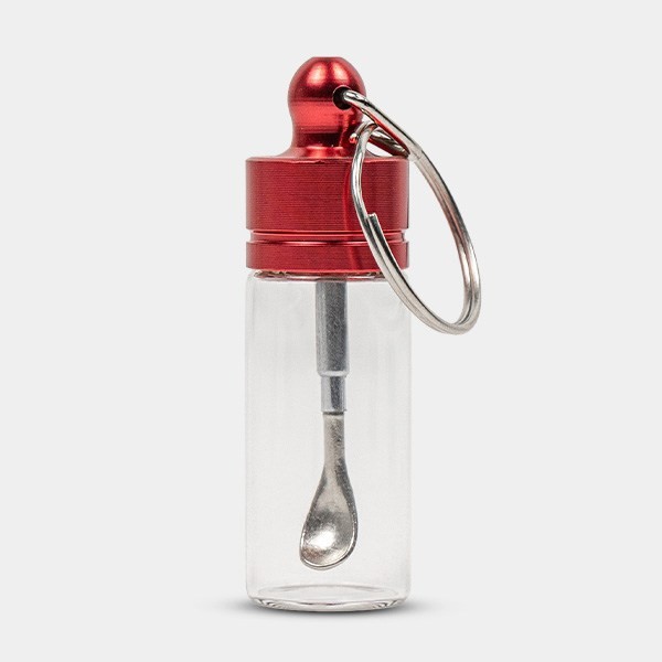 Glass Snuff Bottle with Telescopic Spoon red closed