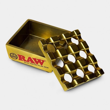 Raw Regal Ashtray