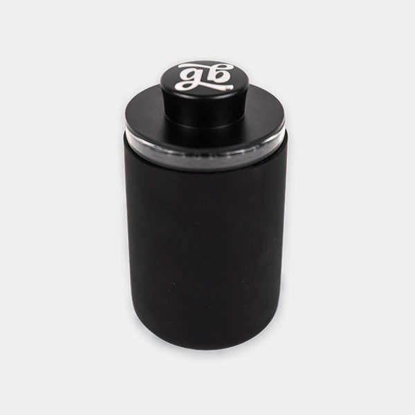 Front view of GB The Green Brand Stash Black Premium sealed container