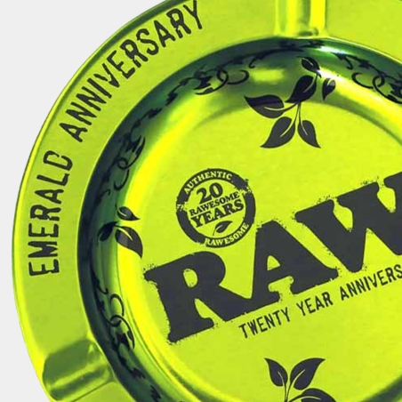 Raw Metal Emerald ashtray close-up photo