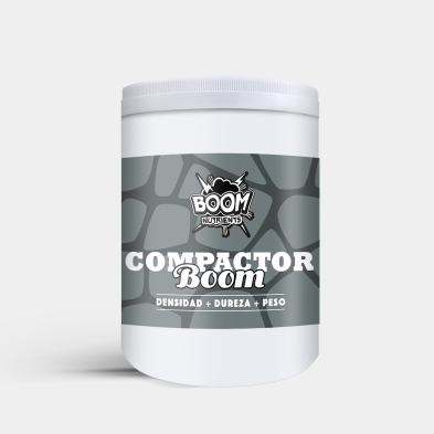 Boom Nutrients fattening kit with spoon scale